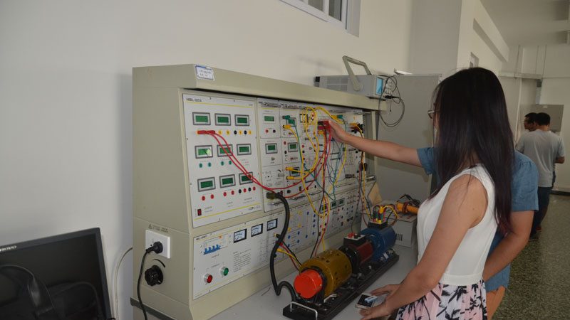 低压电器与高压电器：关键对比与选型指南